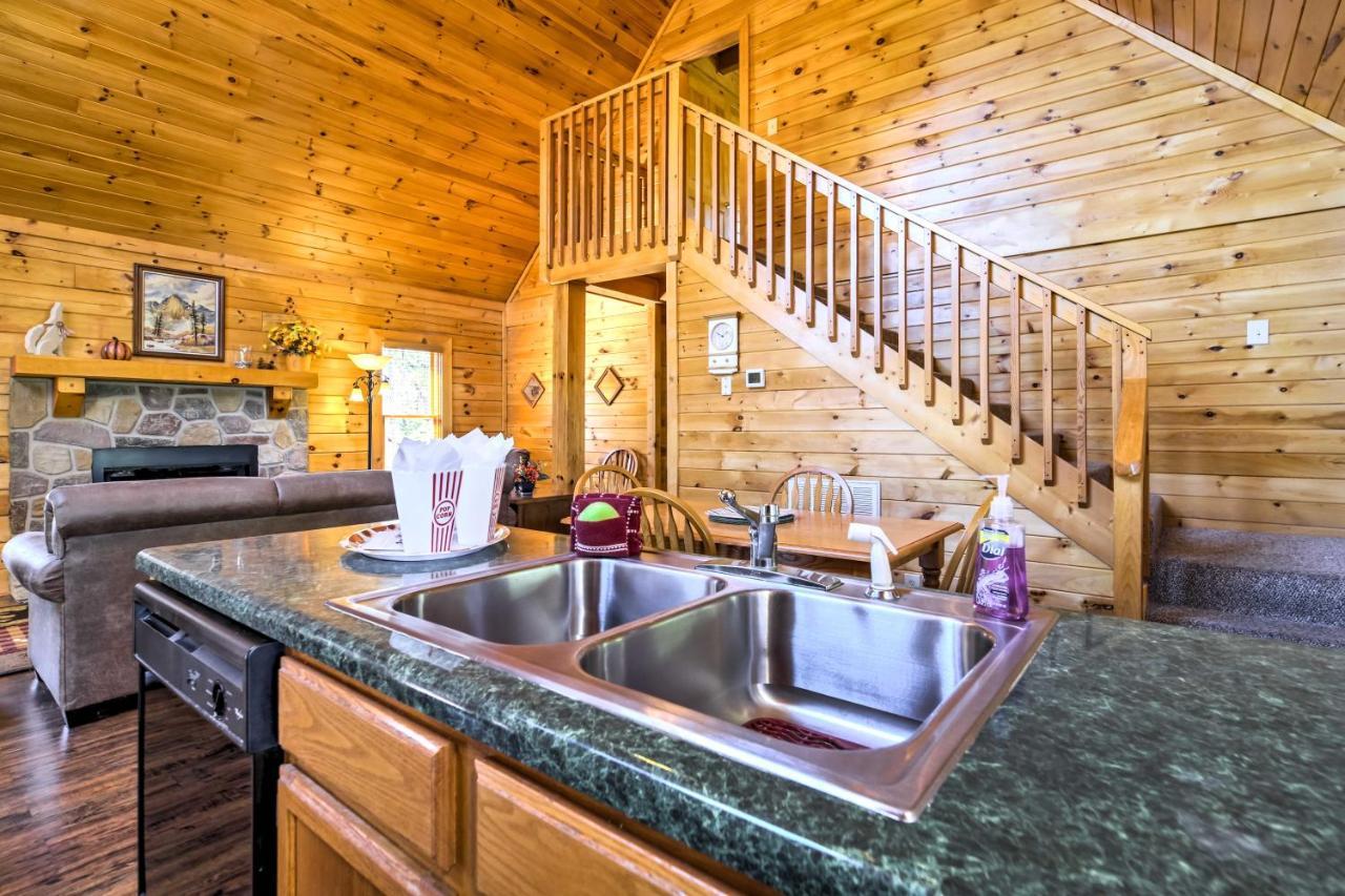 Sevierville Retreat Private Hot Tub And Lake Views! Buitenkant foto